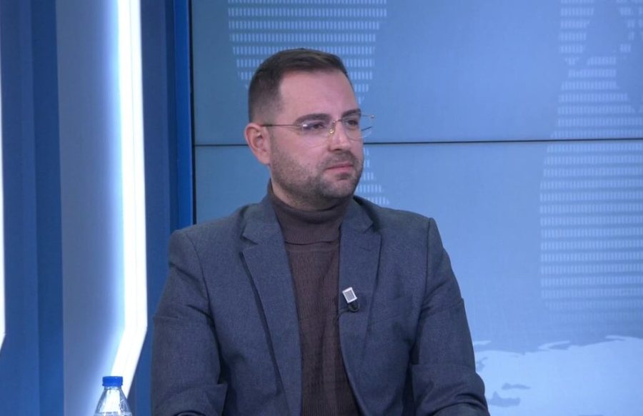 “Brenda dy ditësh do të ketë zhvillime”, çfarë po paralajmëron juristi i PD?