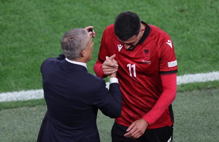 Broja gjithnjë e më larg Çelsit, Etrit Berisha fiton Kupën e Suedisë me Haken