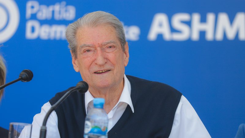 “Çdo orë vlen sa një ditë”, zbulohet mesazhi i Berishës për strukturat e PD: Intensifikoni fushatën