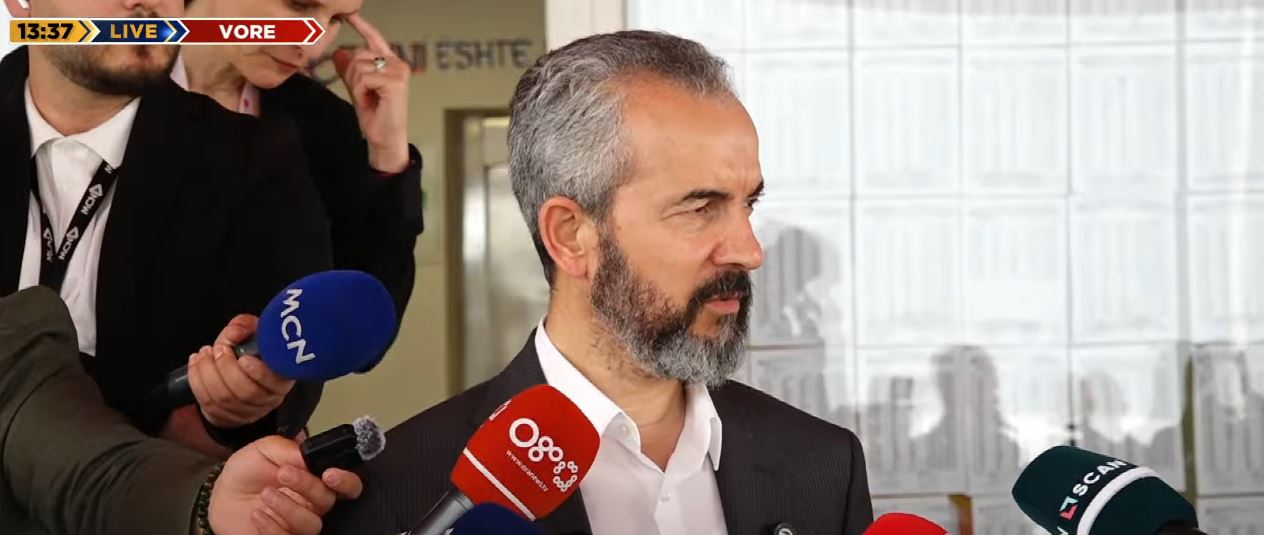 Celibashi mbron komisionerët: Kandidatët të adresojnë shqetësimet në KQZ