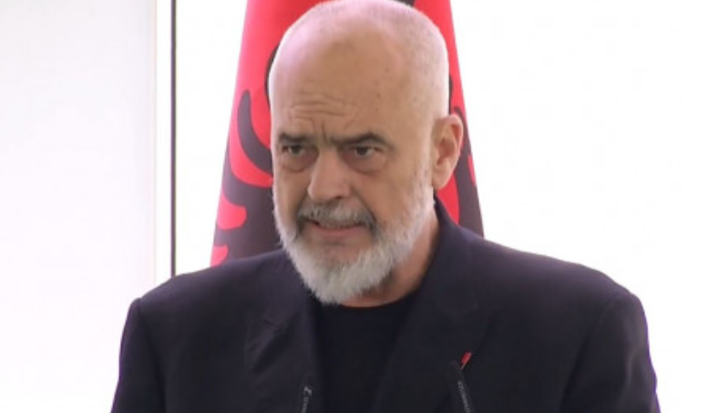 Çelja e sezonit turistik në Himarë/ Rama: Sezoni do të jetë fantastik