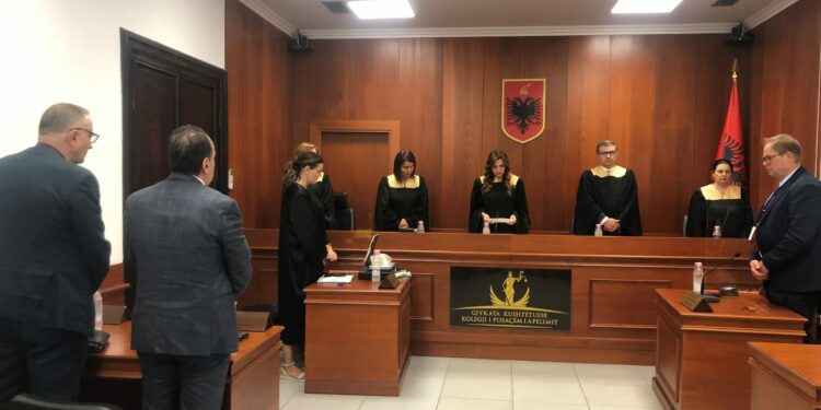 Çfarë ndodhi? KPA shkarkon nga detyra prokuroren e njohur (Emri)