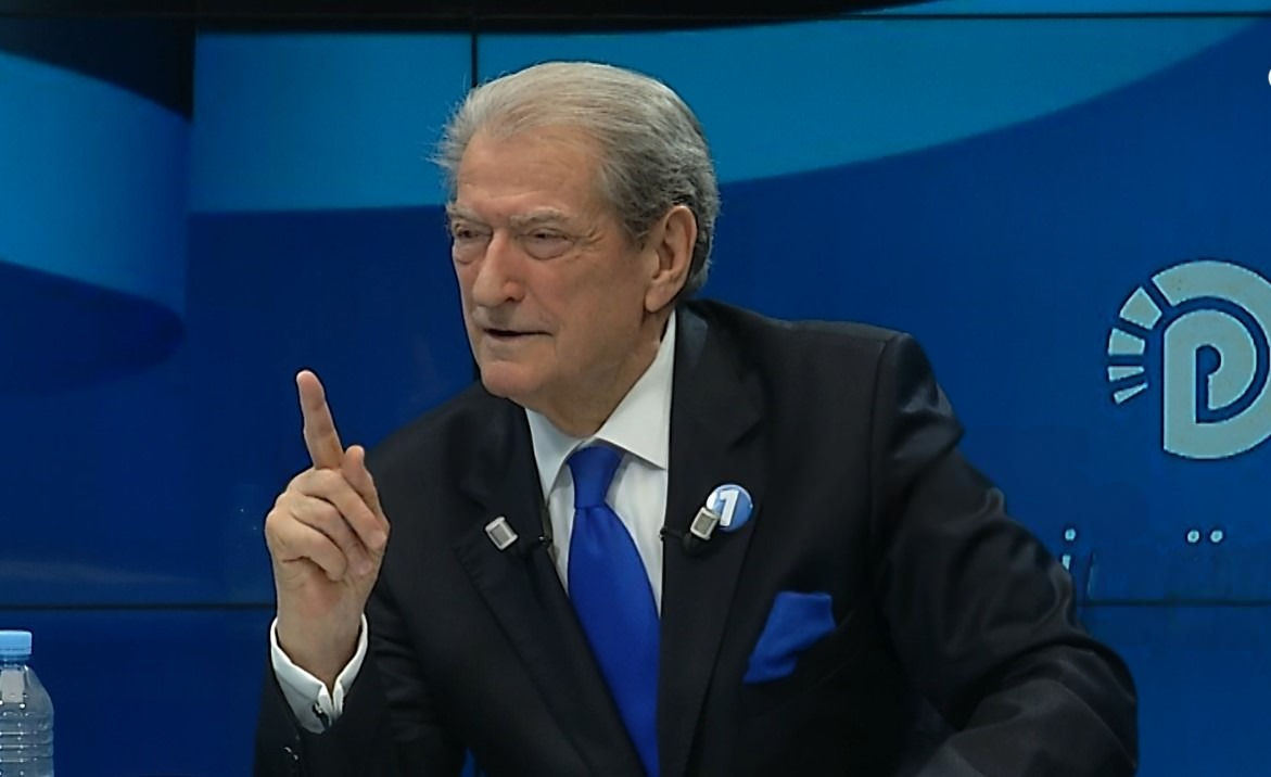 Çfarë ndodhi me “non-gratën” dhe vizitën në SHBA? Ja si përgjigjet Berisha