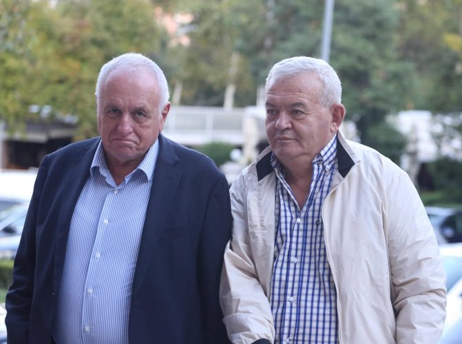 ChatGtp shpjegon humbjen e PD-së në Gjirokastër