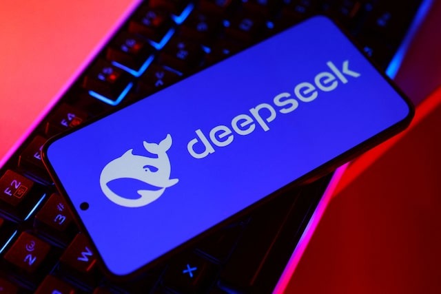 DeepSeek lançoi një përditësim të modelit R1 të inteligjencës artificiale që tronditi botën