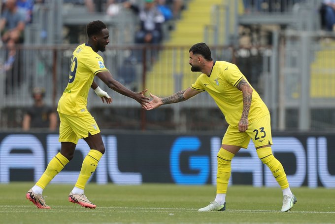 Dha asistin për golin e fitores, Hysaj dëbohet nga fusha