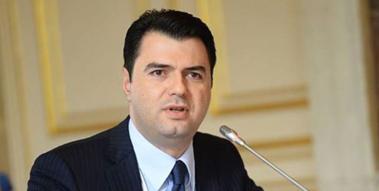 “Dha dorëheqjen” pas humbjes/ Ku është Lulzim Basha dhe deputetët e njohur? Ja kush nuk ishte i pranishëm sot në Kuvend