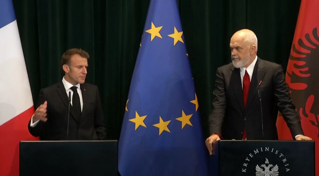 Dialogu Kosovë-Serbi, Macron: Shpresoj që bisedimet të rinisin javën e ardhshme