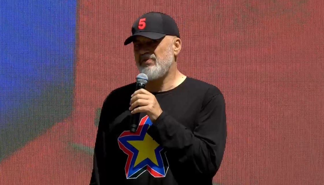 “Do t’iu hamë të gjallë”/ Kryeministri i përgjigjet Alizotit nga Librazhdi: Kam ardhur me frikë sot, por nuk po e shoh