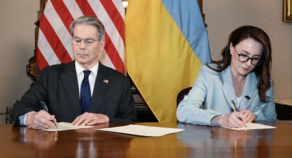 “Dorëzohet” Ukraina! Nënshkruhet marrëveshja me SHBA për mineralet e rralla