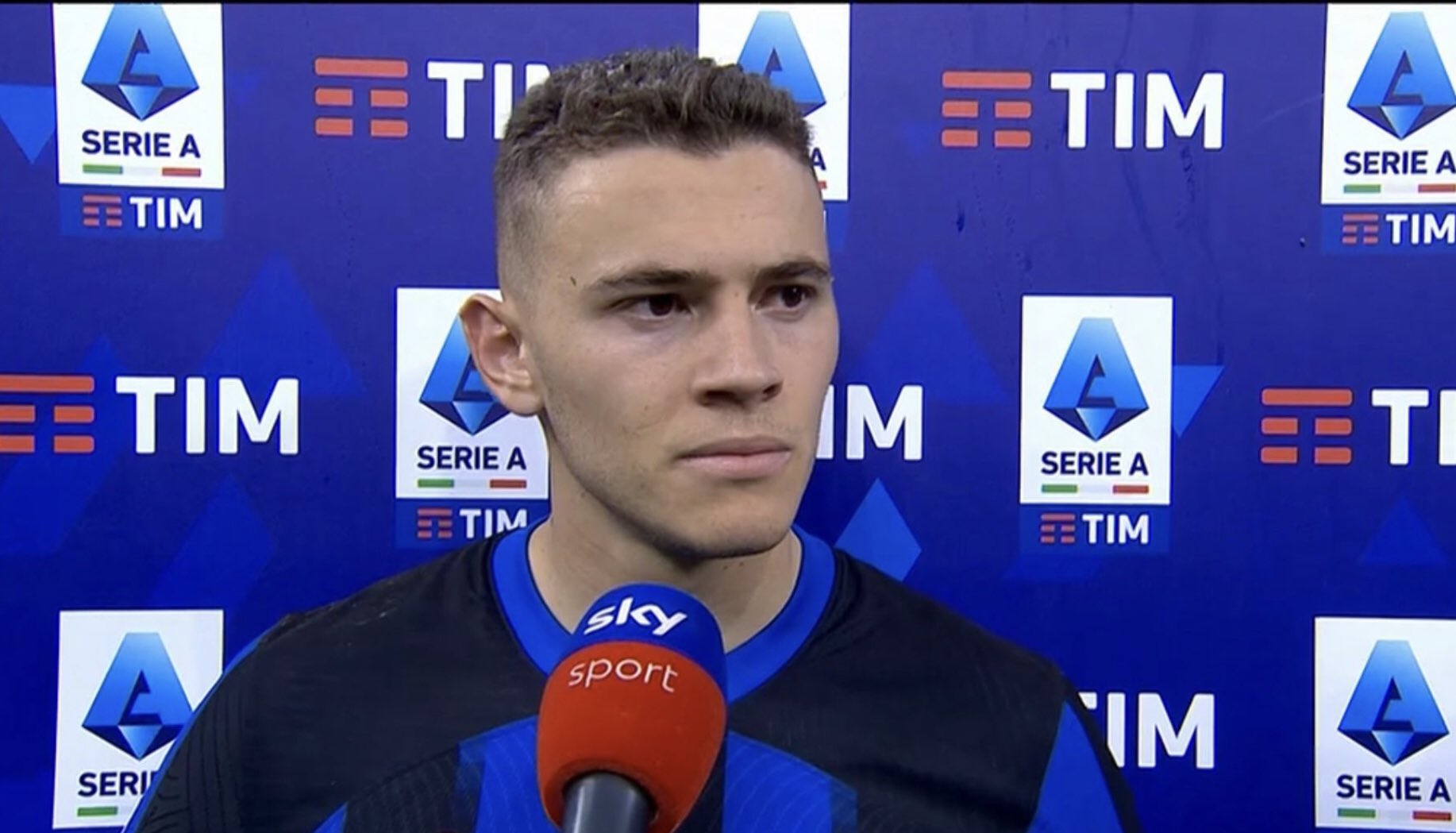 “Duam ta sjellim trofeun në shtëpi”, Asllani flet përpara finales së Champions-it: Jo të gjithë kanë mundësinë të jenë në një finale të tillë