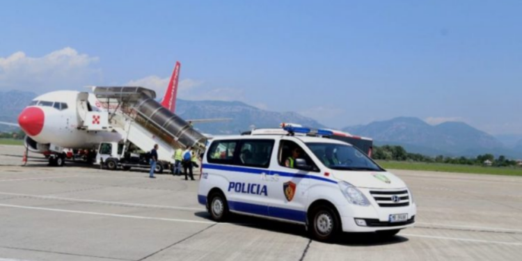 Dy shtetas të huaj esktradohen drejt Turqisë dhe Greqisë, ja për çfarë akuzohen