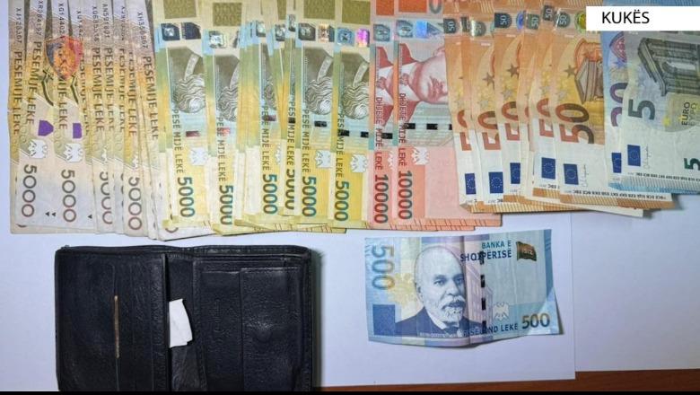 Dyshohet se do blinte vota, pranga 27-vjeçarit në Kukës, i gjendet një sasi e konsiderueshme parash