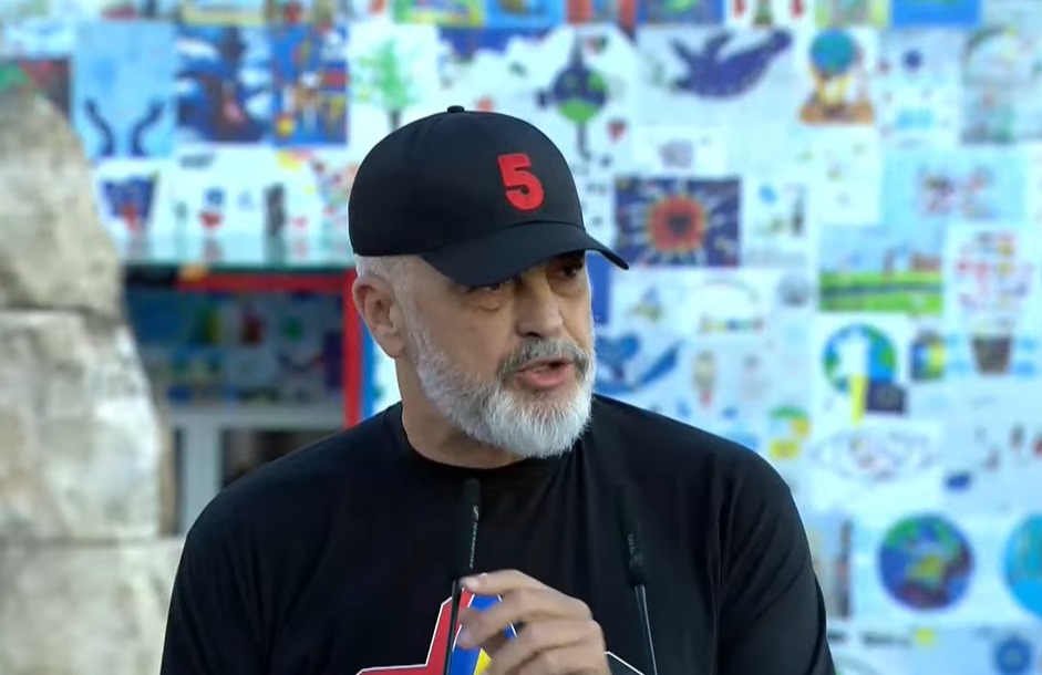 “E pamundur ta them atë që ndjej”, Rama në sheshin Skënderbej: Fitore historike! Shqiptarët na besuan mandatin e katërt