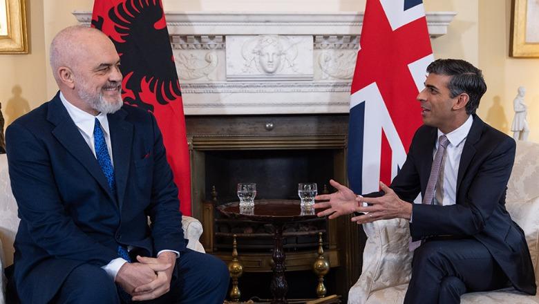 Emigracioni i paligjshëm/ Vizita e Ramës në 2023 në Britaninë e Madhe që shënoi ‘kthesën’ në raportet mes dy vendeve