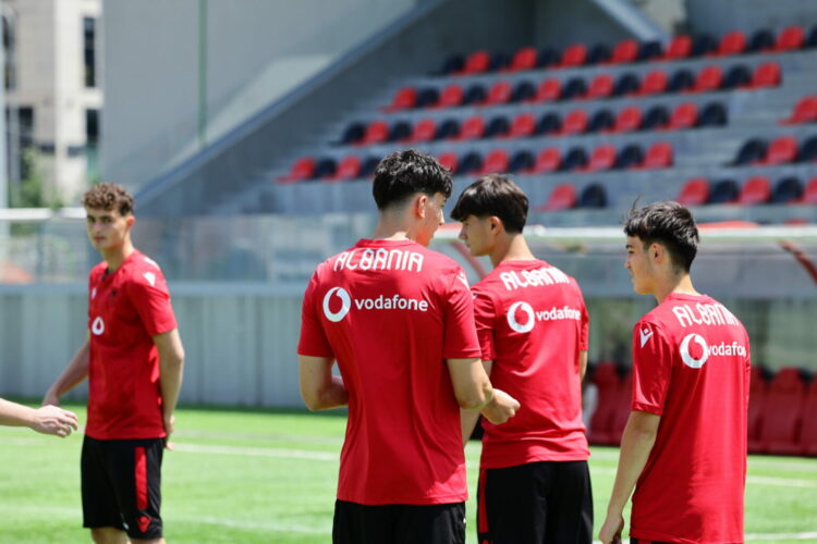 EURO U-17 / Kombëtarja nis përgatitjet për ndeshjen e dytë të Grupit A