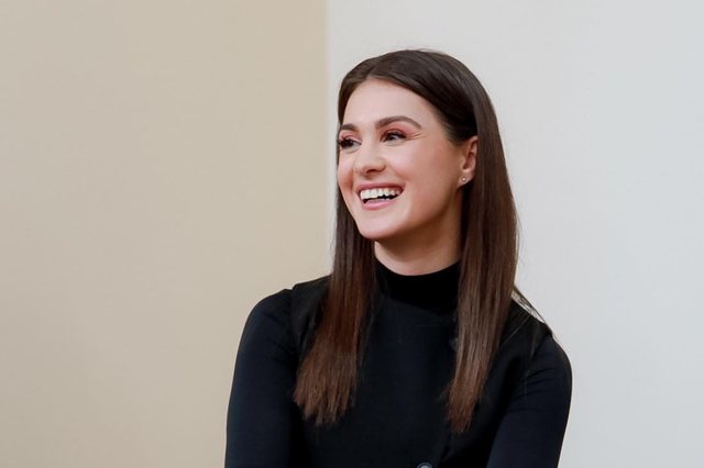 Frida Mavriqi pas zgjedhjeve në Fier: “Vota që nuk blihet, ju jeni Shqipëria që do të vijë”