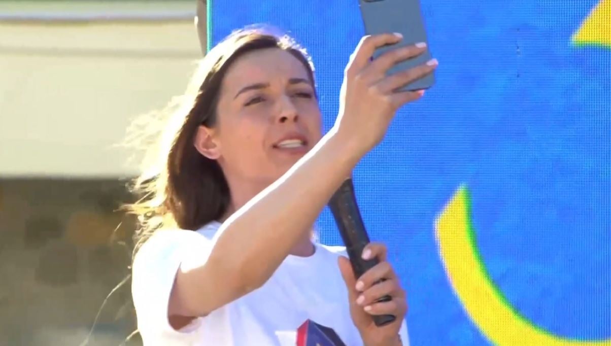 Fushata virtuale/ Kandidatët që kanë spikatur në rrjetet sociale, ekspertët: Disave ua zbeh seriozitetin