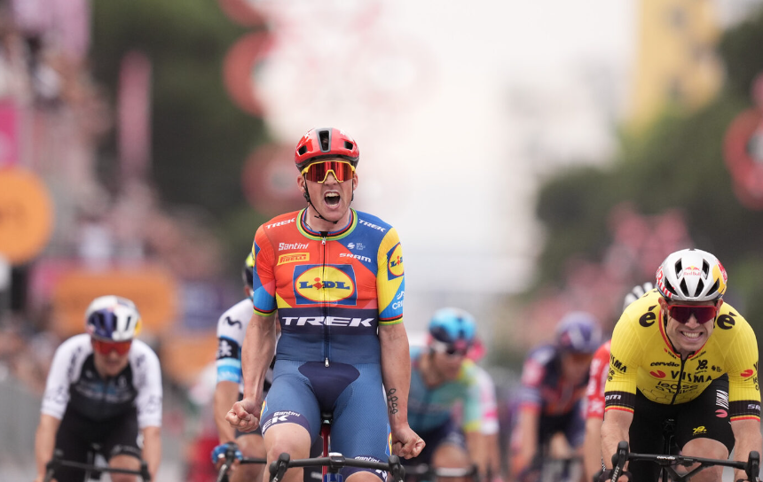 Giro d’Italia/ Përfundon etapa e parë Durrës-Tiranë, renditja e çiklistëve