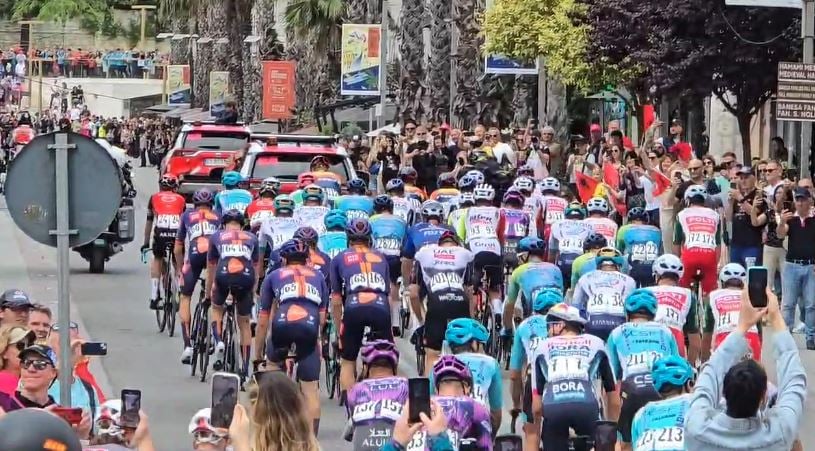 “Giro D’Italia” starton në Durrës, marrin pjesë çiklistë nga e gjithë bota