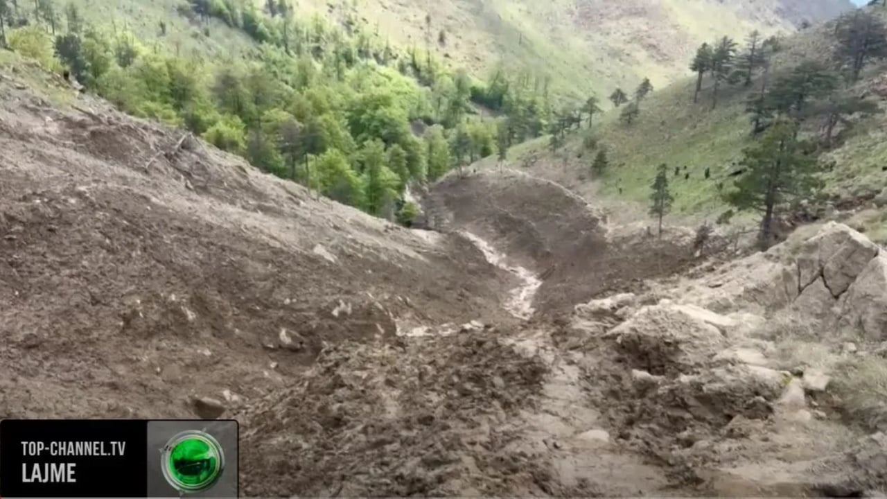 Gjendet pas 7 ditësh trupi i të riut që u zu nga dheu teksa punonte me fadromë në Klos