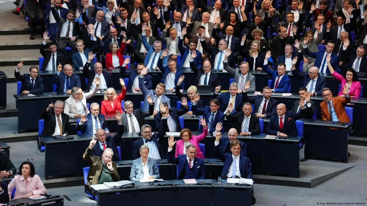 Gjermani/ AfD u klasifikua si parti e ekstremit të djathtë, çfarë pasojash ka?