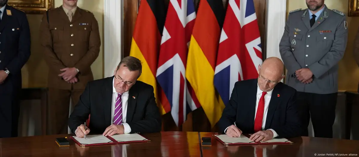 Gjermania dhe Britania forcojnë bashkëpunimin ushtarak, Bundeswehrigjerman do të bëhet “ushtria më e fortë konvencionale në Evropë”