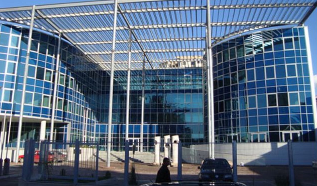 GJKKO e akuzon se pastroi paratë e grupit të Çopjave, arrestohet në Dubai 36-vjeçari