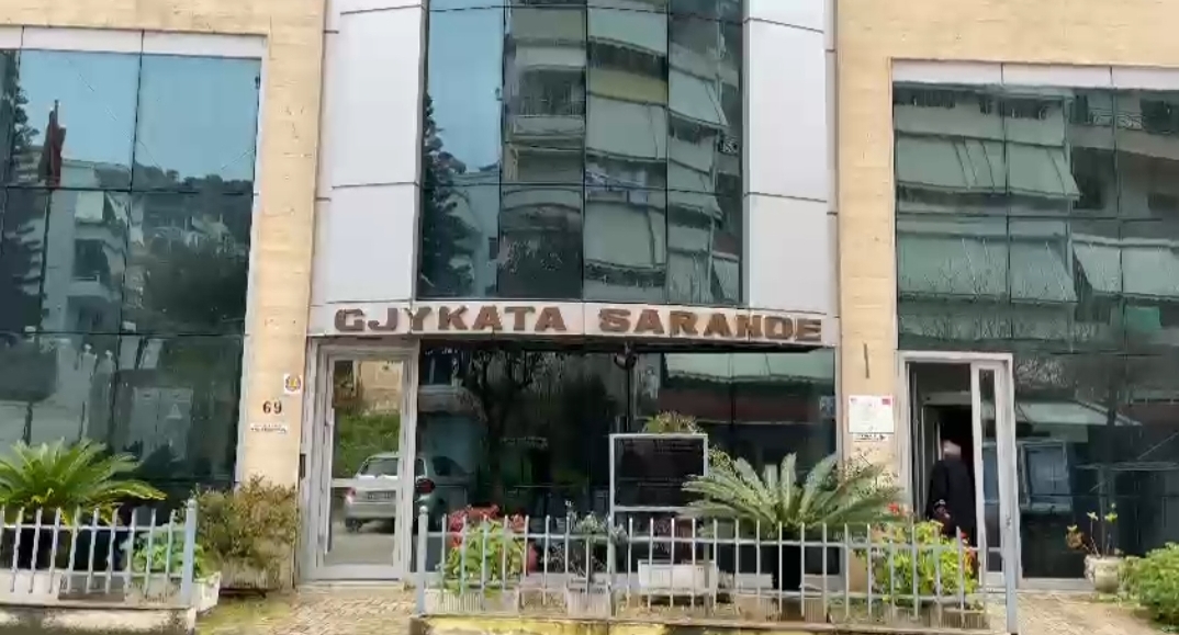 Gjykata e Sarandës komunikatë për media në lidhje me shitësin e k0kainës ndaj 15-vjeçares