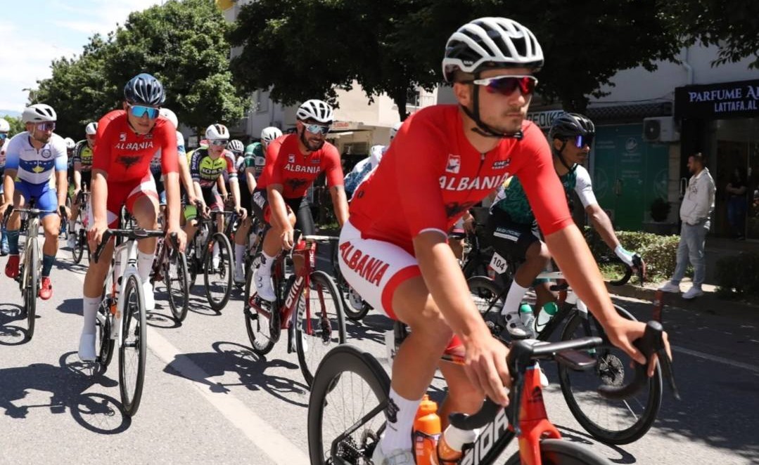 Holandezi Tom Jokmans shpallet fitues i Turit të 82-të Çiklistik të Shqipërisë