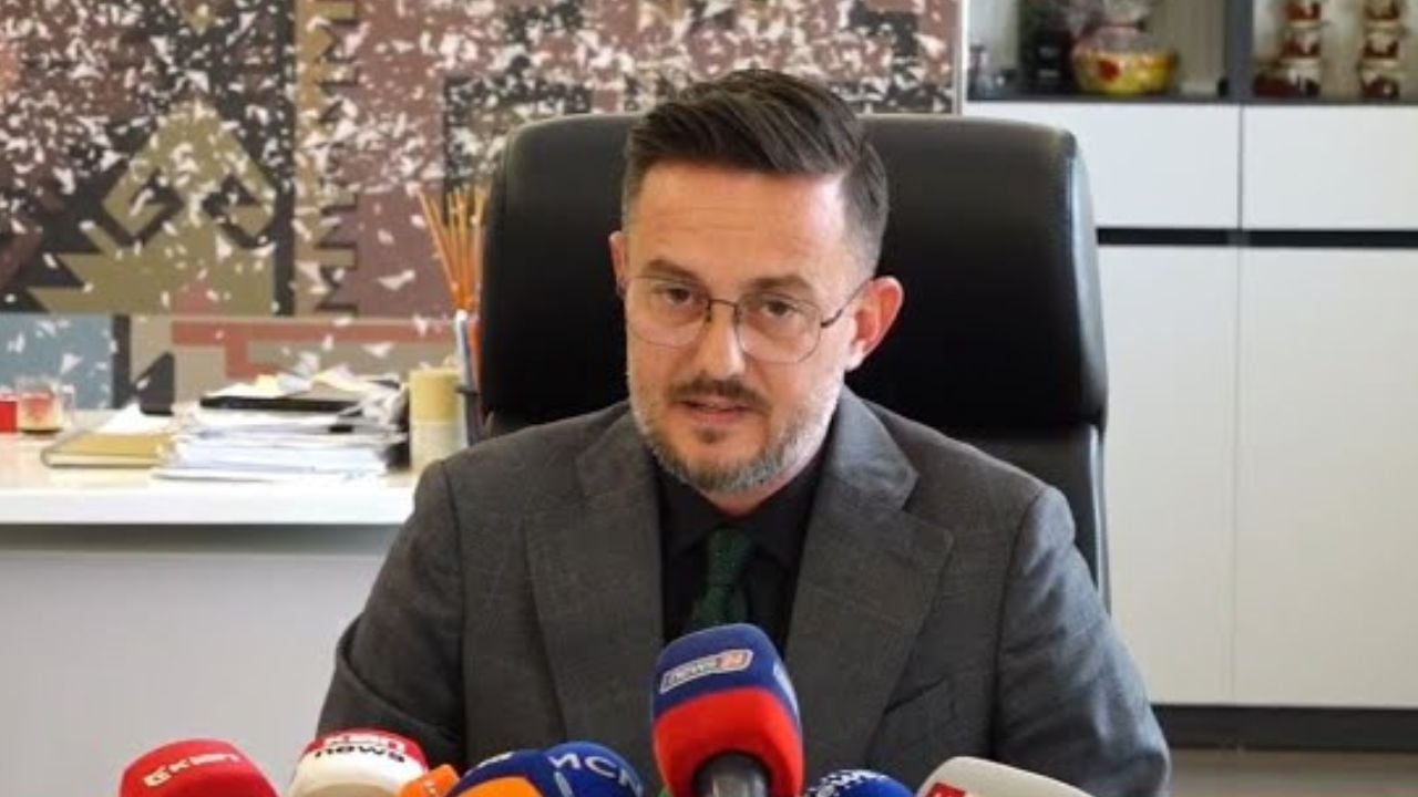 Infektimi i 17 fëmijëve me salmonelë në Gramsh, kryebashkiaku Ajazi: Ushqimi furnizohet nga një kompani dhe gatuhet në kopsht