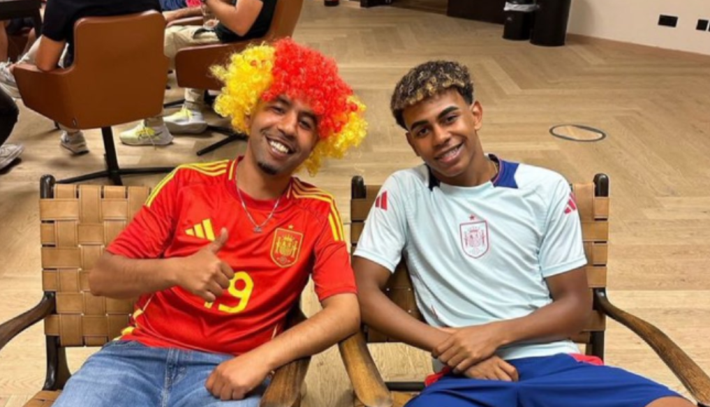 “Ju betohem, nuk keni parë as 10% të Lamines”! Babai i Yamal kritikon tifozët e Realit: Tifozët e Barcelonës nuk e sulmojnë një talent të Real Madrid