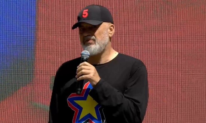 “Kam qejf ta ha të gjallë”/Rama-Alizotit:Kam ardhur me frikë sot, por nuk po e shoh!