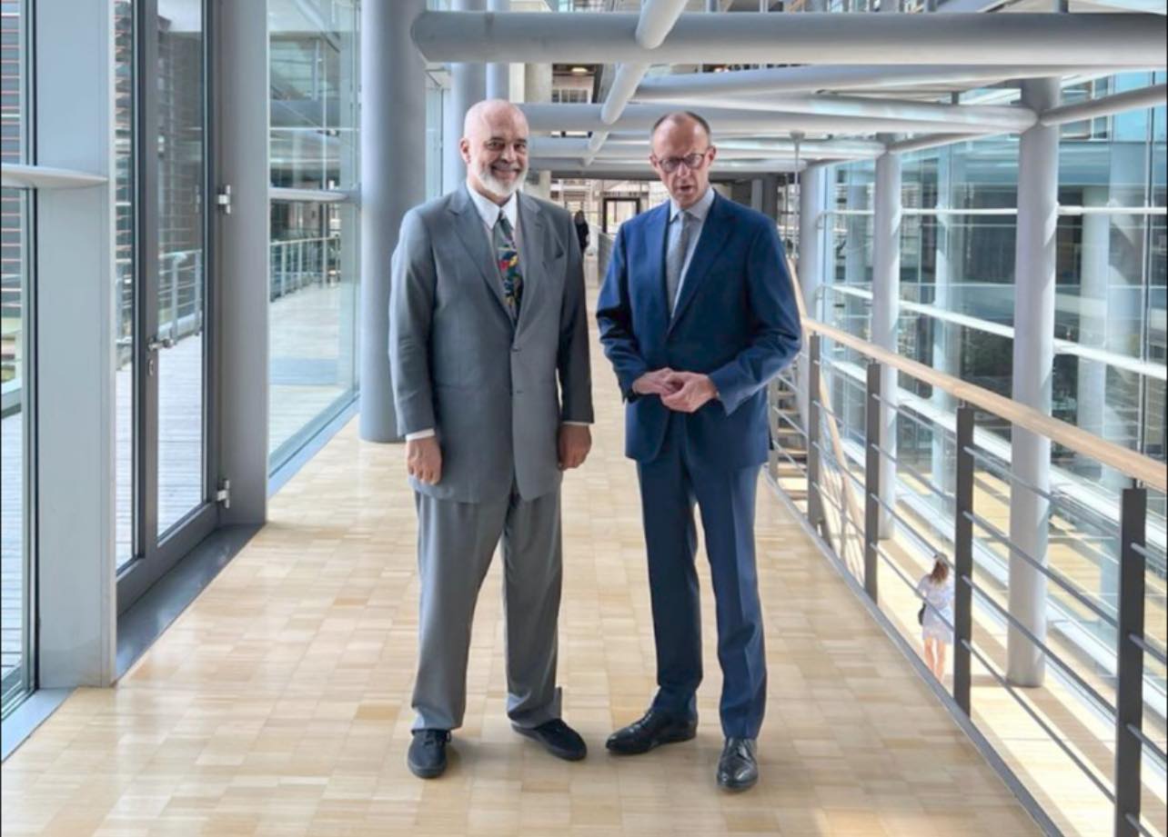 Kancelari gjerman mesazh në shqip Edi Ramës: Shumë urime! Vijojmë bashkëpunimin