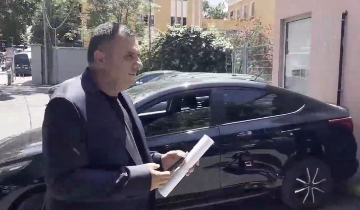 Kandidati i PD-së në Dibër paraqitet në Prokurorinë e Posaçme