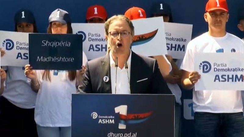 Kanibalizëm verbal në fushatë