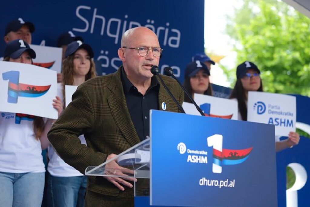 Këshilltari i këshilltarit të Berishës: S’kam njohur asnjë politikan që ka punuar aq shumë se Saliu