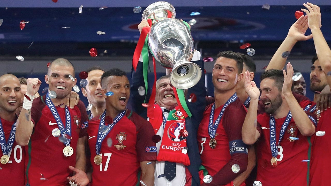 “Komunist i pazbuluar”, shoku i Cristiano Ronaldos befason në Portugali dhe kandidon për…