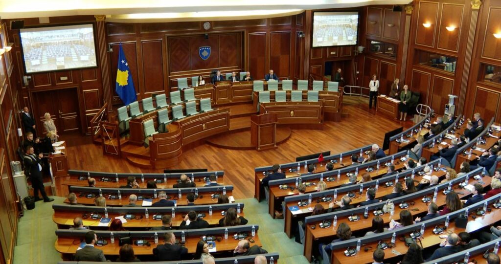 Kosovë/ Dështon përpjekja e 17-të për konstituimin e Kuvendit