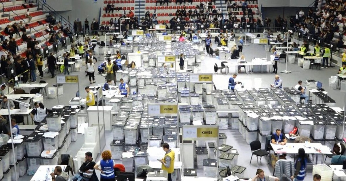 KQZ urdhëron numërimin të dy kutive me vota të panumëruara në Durrës dhe Elbasan