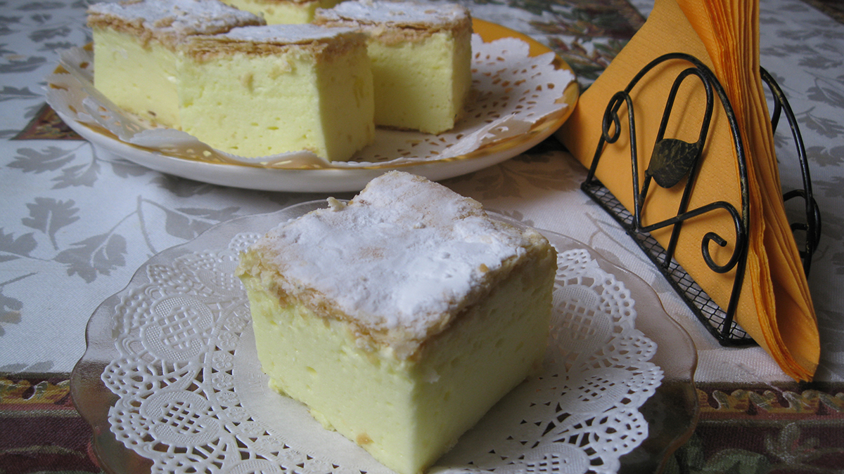 Krem Pite Plot Delikatesë – Receta e Thjeshtë si ta Përgatisni