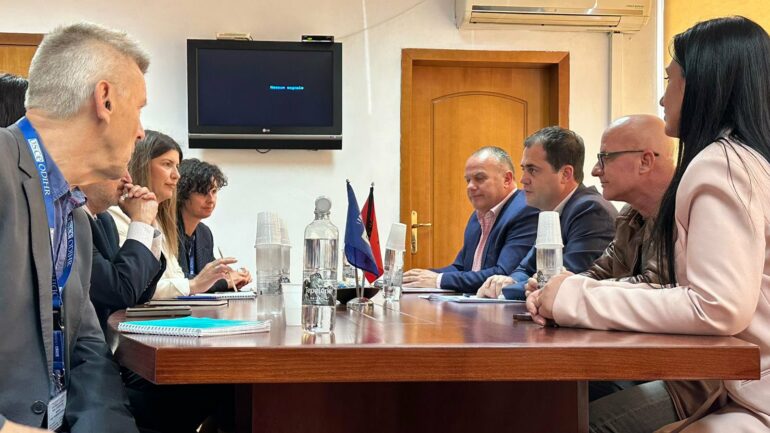 Kreu i misionit të ODIHR takim në Durrës, Bylykbashi: Të vëzhgohen zonat e nxehta