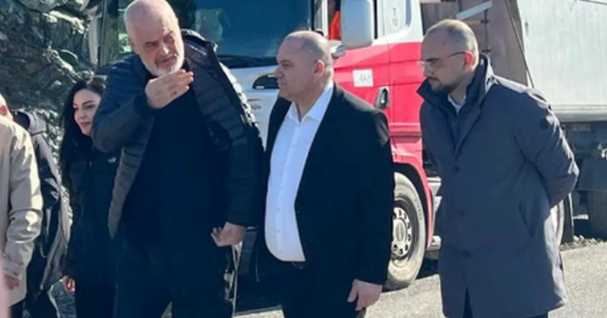 “Kristian mos luaj me dy porta”/ SPAK sekuestron celularin e kryebashkiakut socialist të Vaut të Dejës