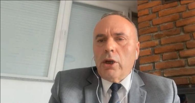 “Kurti po tenton qeveri të brishtë”/ Analisti Bilalli: Kosovës i duhet një qeveri e fortë me 80 vota…