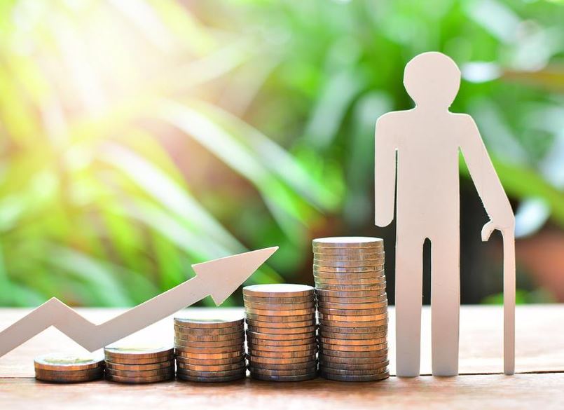 Lajm i mirë, mijëra shqiptarë mund të përfitojnë nga dalja më e hershme në pension, BE kërkon përshpejtimin e…