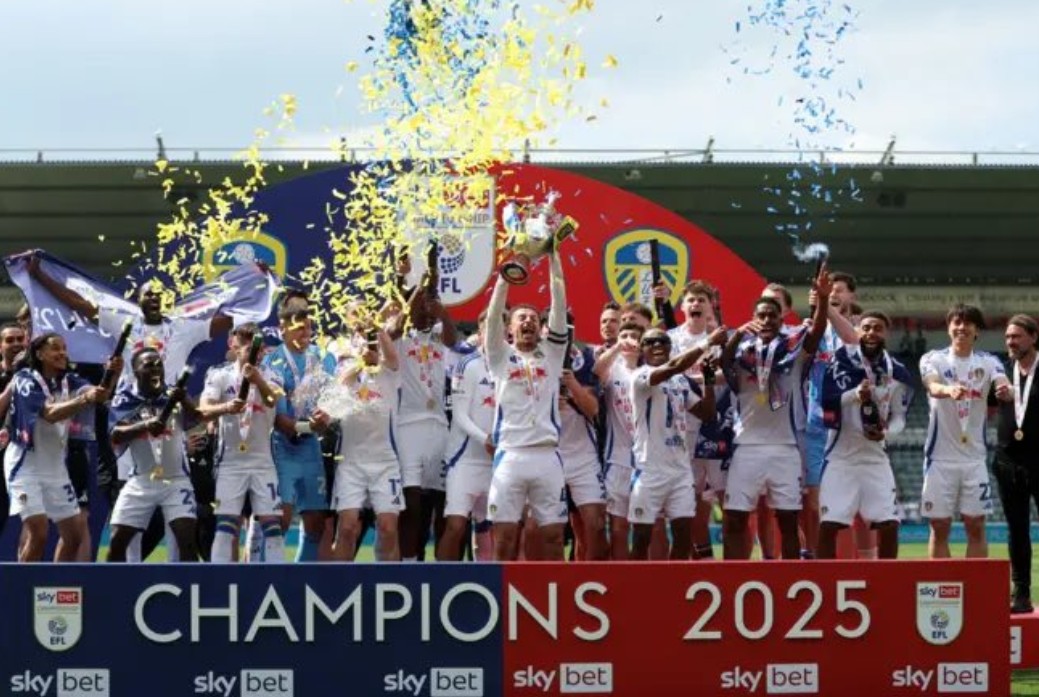 Leeds shpallet kampion me golin në minutën e 90-të, feston dhe Anis Mehmeti me Bristol City-n