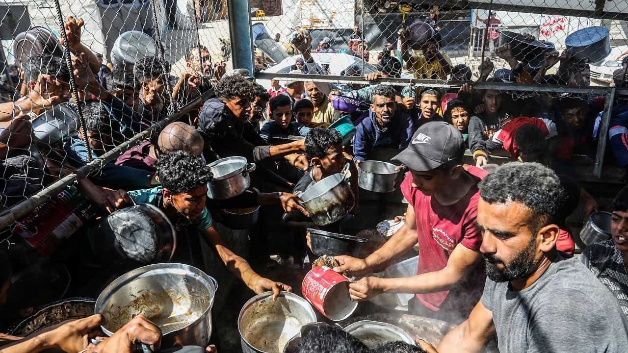 Lëvizje e papritur nga Hamas, jep dritën jeshile për negociata armëpushimi: Gati të lirojmë 10 pengje dhe 18 trupa në këmbim të…
