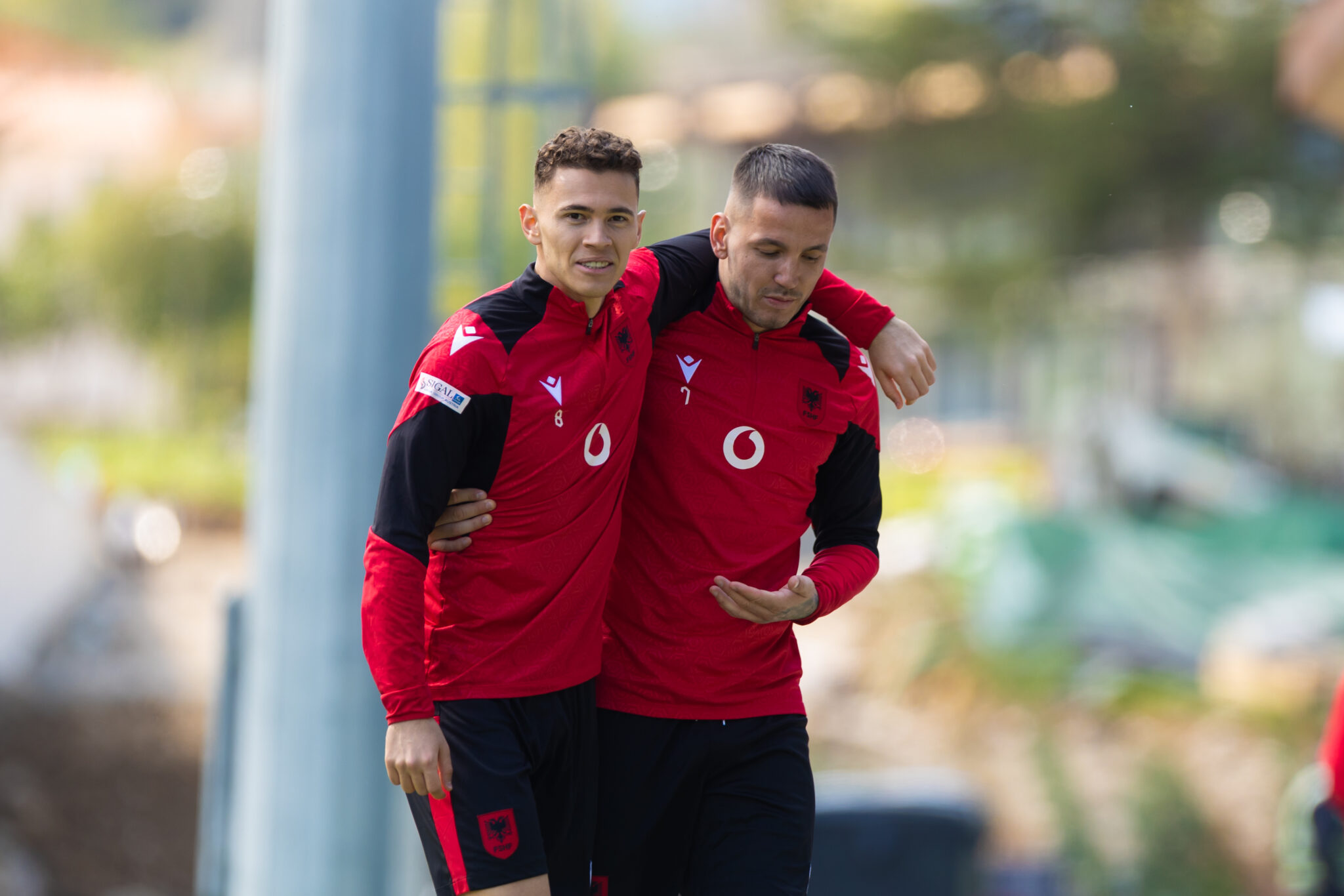 Lojtarët e kombëtares shqiptare ndihmojnë skuadrat e tyre në fund të sezonit