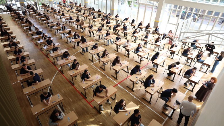 Matura Shtetërore, 27 mijë të rinj në përgatitjet e fundit, në Qershor mbahen 4 testet e detyruara