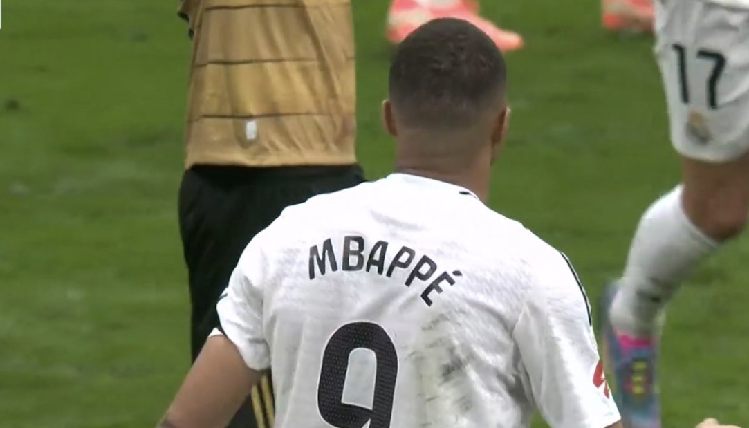 Mbappe gabon nga penalltia, por e korrigjon shpejt! Reali e mbyll në avantazh pjesën e parë (video)